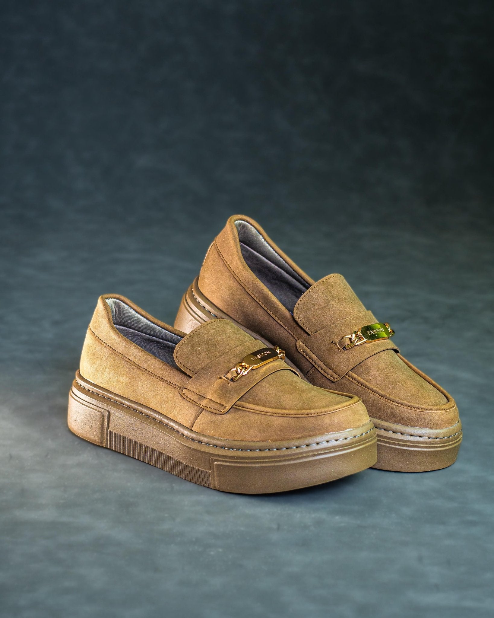 RoyalStep™ – Mocasines Clásicos con Detalle Metálico - Pedidos On Request