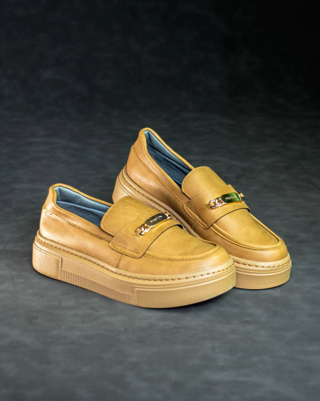 RoyalStep™ – Mocasines Clásicos con Detalle Metálico - Pedidos On Request